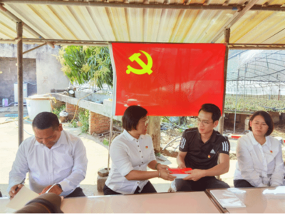 春風(fēng)送暖意，入企暖民心——臨滄市農(nóng)業(yè)技術(shù)推廣站黨支部開展主題黨日活動紀(jì)實(shí)